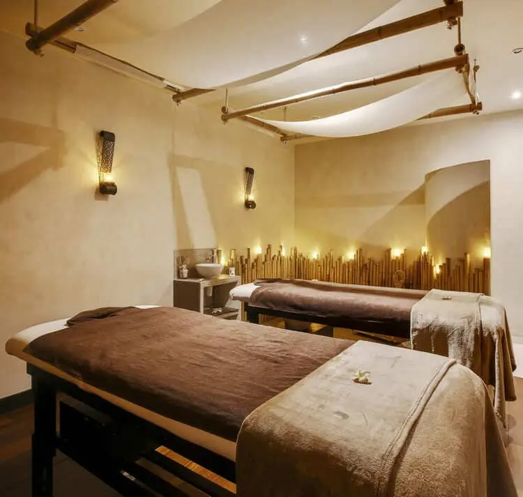 Glamourous Mahaj Riad
